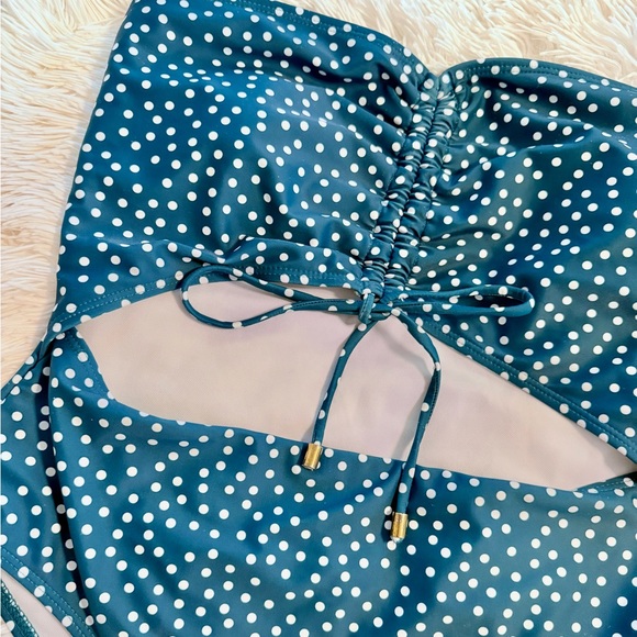 Women’s One Piece Adjustable Green Polka Dot Swimsuit - Picture 3 of 4